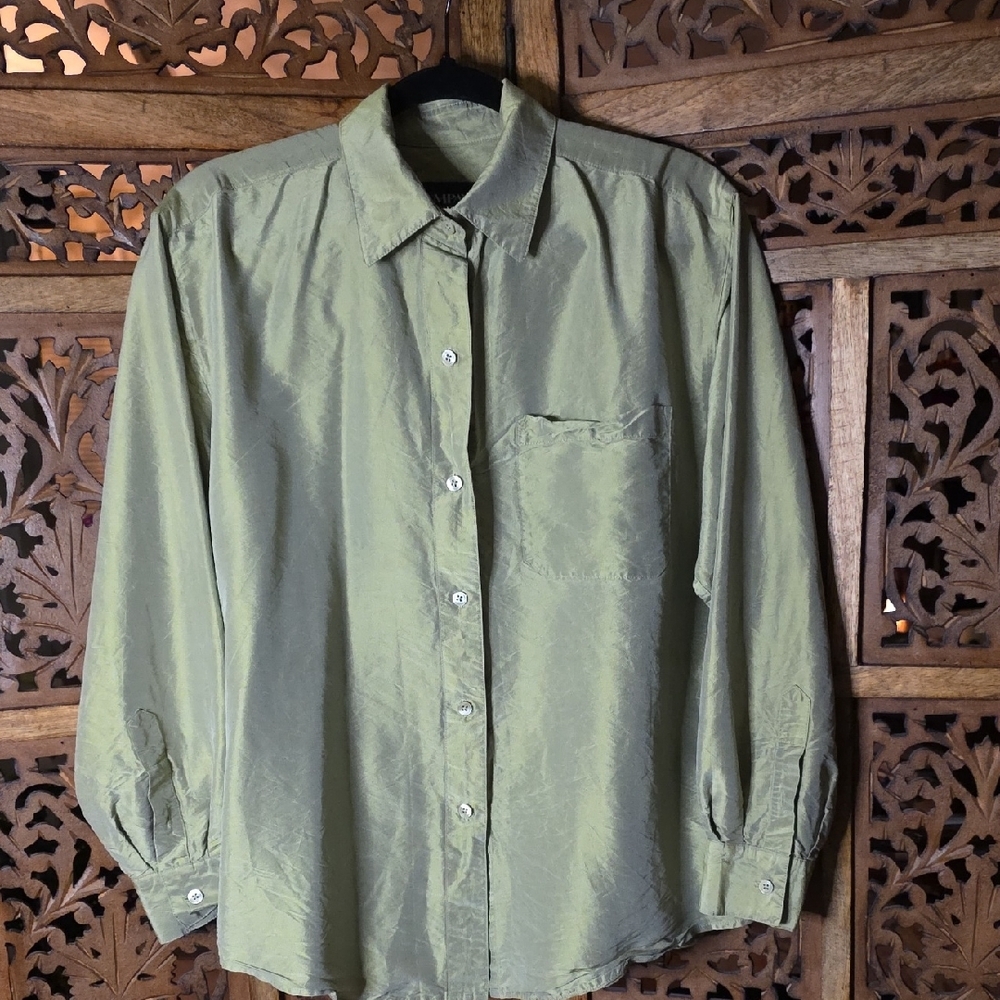 Ellen Tracy Silk Blouse in Green